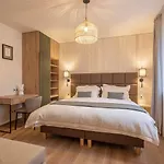 Hranicna S Privatnim Wellness 3*