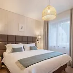 Aparthotel Hranicna S Privatnim Wellness 3*