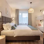Aparthotel Hranicna S Privatnim Wellness Bedřichov