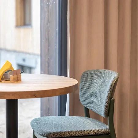 Hranicna S Privatnim Wellness 3*