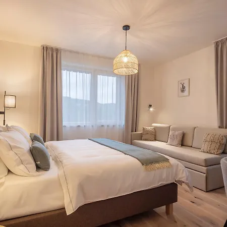 Aparthotel Hranicna S Privatnim Wellness Bedrichov (Liberec)