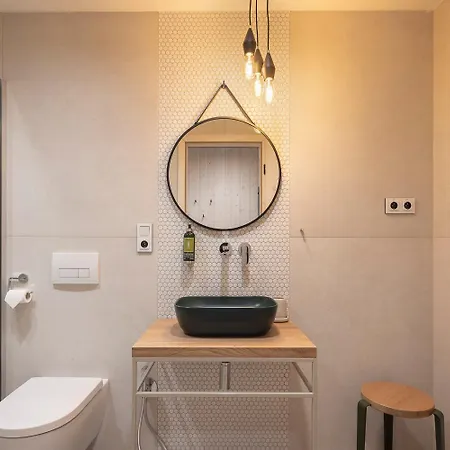 Hranicna S Privatnim Wellness Apart Otel Bedřichov