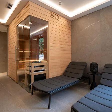 Aparthotel Hranicna S Privatnim Wellness