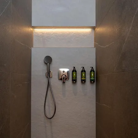 Hranicna S Privatnim Wellness Aparthotel