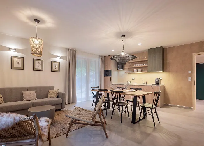 Hraničná S Privátním Wellness Aparthotel 3*