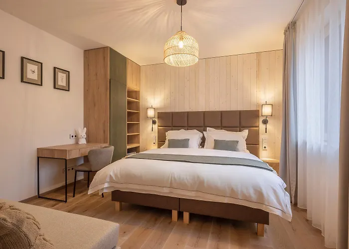 Hraničná S Privátním Wellness 3*